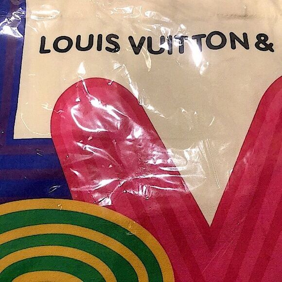 LOUIS VUITTON LV Limited Edition Canvas 2 Sided Tote Shenzhen Exhibit 2021-2022 - Picture 3 of 10